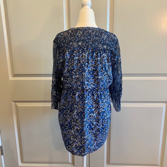 Elie Tahari Tunic Style Silk Blouse - Picture 7 of 9